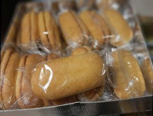 نان خوانساری با روغن محلی 700 گرمی عمو قناد